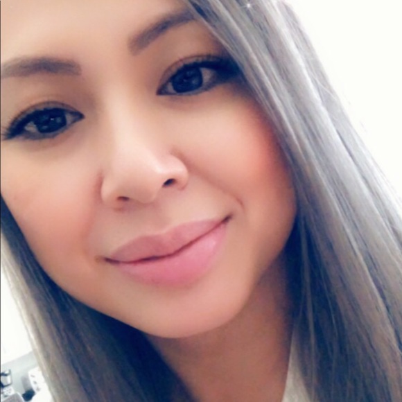 Meet your Posher, Mary - Picture 1 of 1